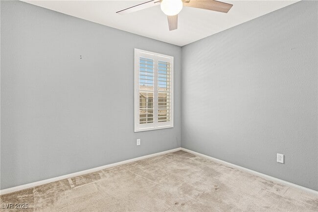 Building Photo - 2808 Alenga St