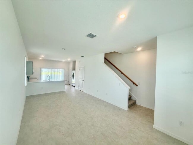 Building Photo - 3161 Skyline Lp