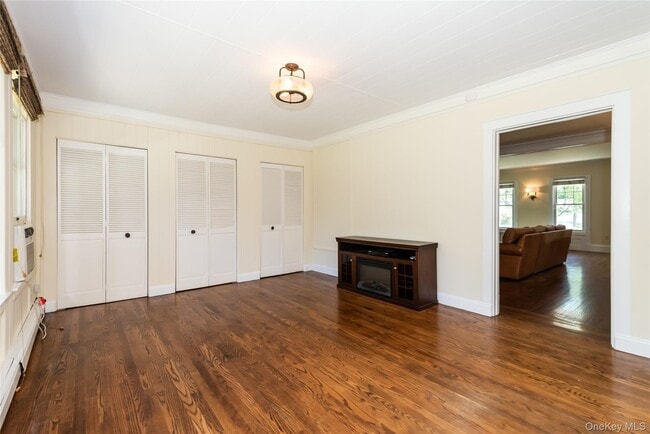 Building Photo - 21 Franklin Ave