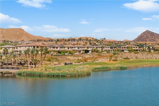 Building Photo - 66 Lakefront Dr