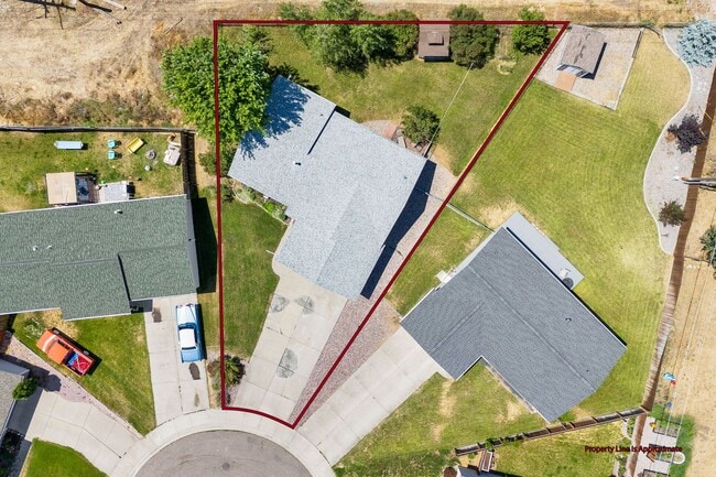 Building Photo - Single Family Home in LOLO, 4 bed / 3 bath...