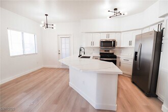 Building Photo - 5225 W Reno Ave