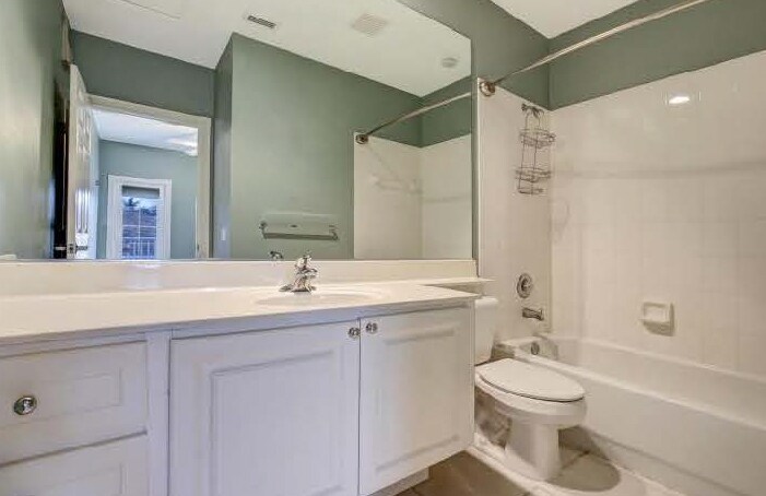 Bathroom - 125 Danforth Dr