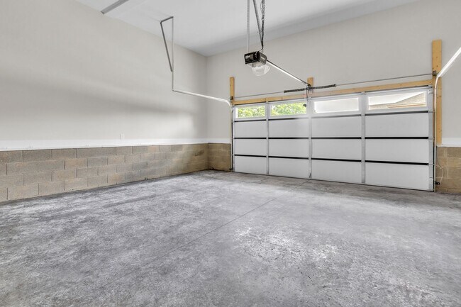 Building Photo - New Construction Ruby Floor Plan Near Exit 4
