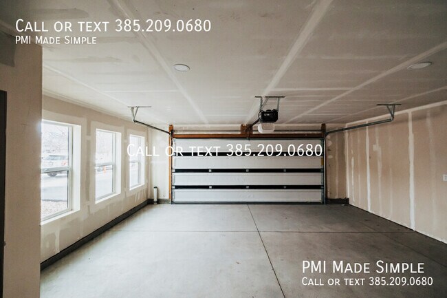 Building Photo - 1380 S 900 W