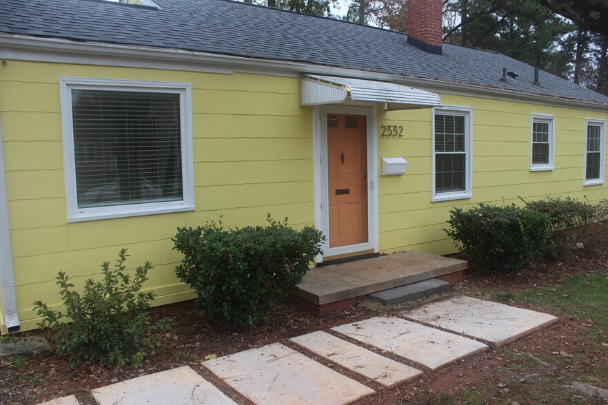 Building Photo - 2332 Albright Dr
