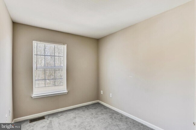 Building Photo - 925 Dorchester Cove Rd