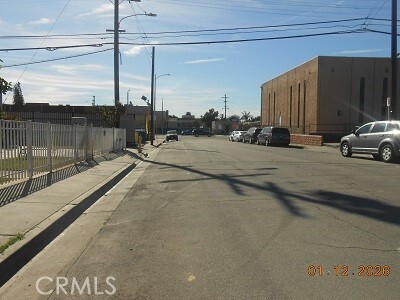 Building Photo - 1128 Clela Ave