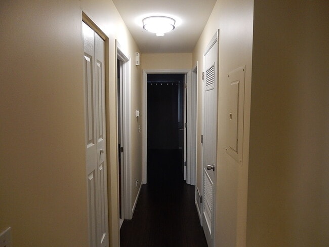 Building Photo - 375 Woodridge Cir