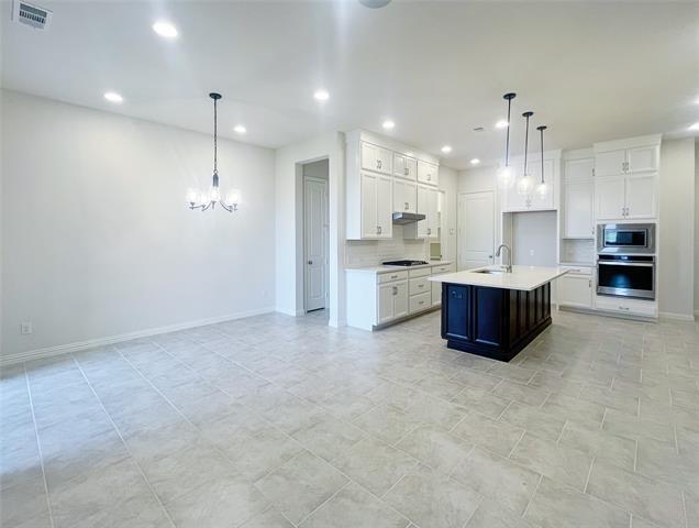 Building Photo - 17745 Sage Ln