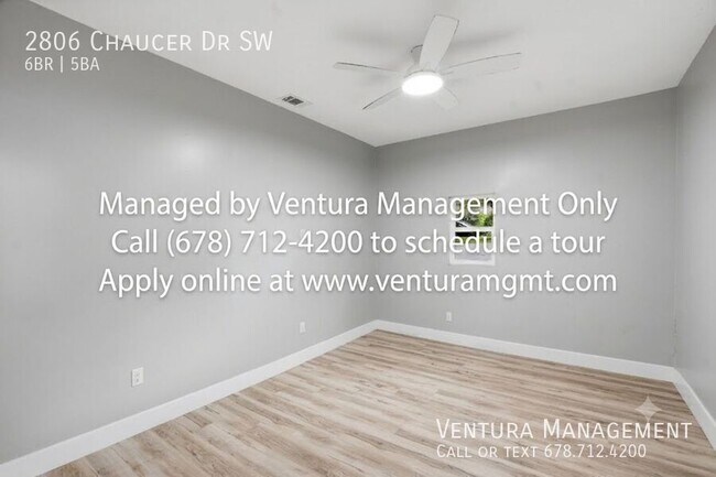 Building Photo - 2806 Chaucer Dr SW