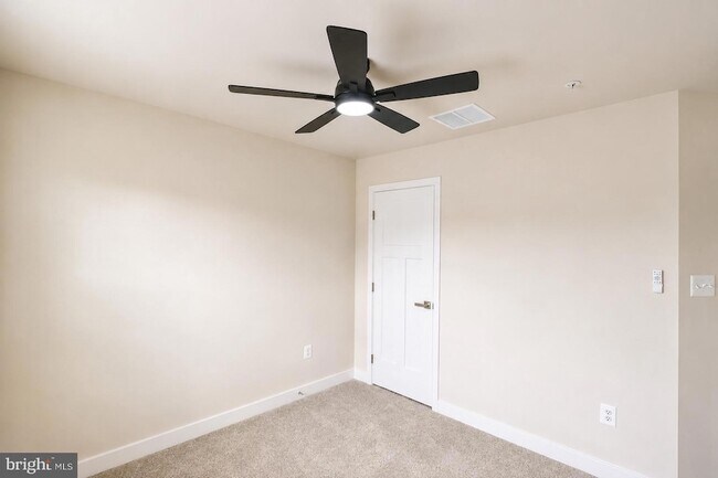 Building Photo - 340 Paca Gardens Ln