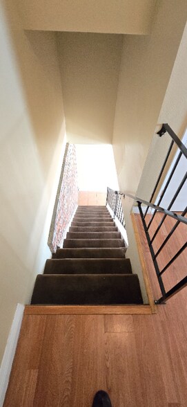 Building Photo - 3446 Rainbow Ln