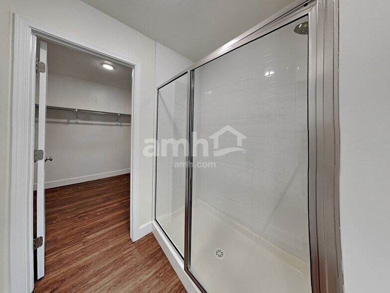 Building Photo - 2604 W 3340 S