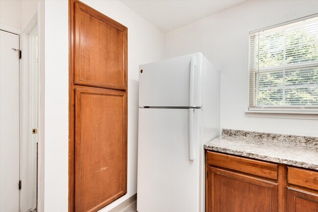 Building Photo - 11877 E Kepner Dr
