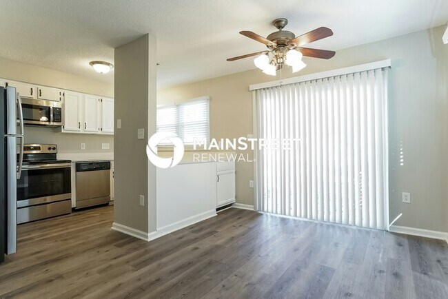 Building Photo - 3 Bedroom Pet-Friendly Home in Raleigh, NC...