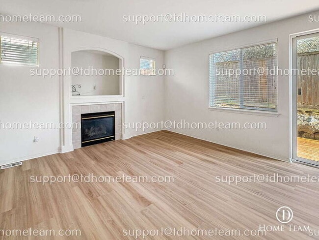 Building Photo - 17752 110th Pl SE