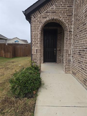 Building Photo - 505 Reatta Dr