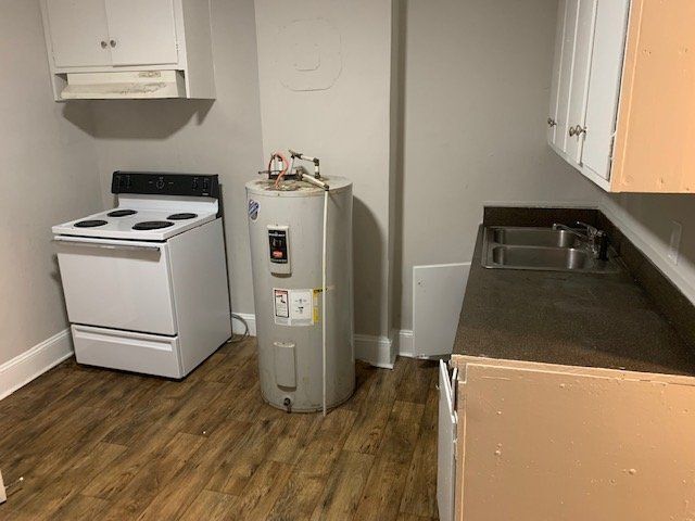 Building Photo - 209 Nash St