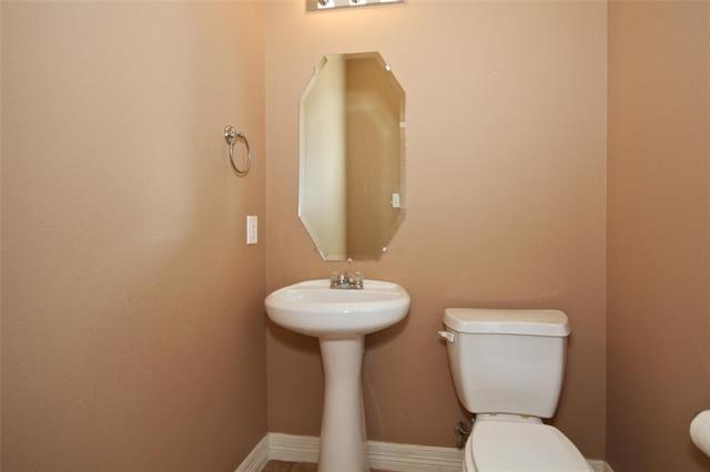 Building Photo - 1736 Kittyhawk Dr