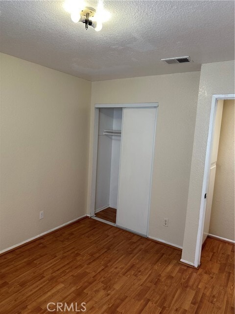 Building Photo - 3701 Summer Ln