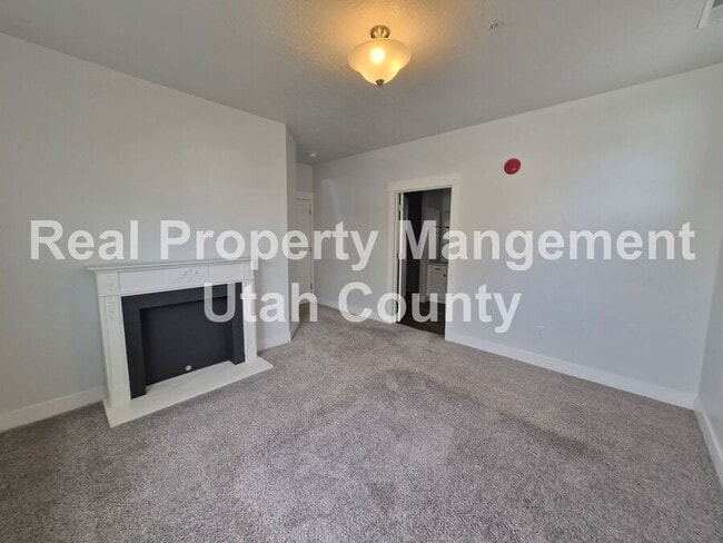 Building Photo - 3323 Hardman Way