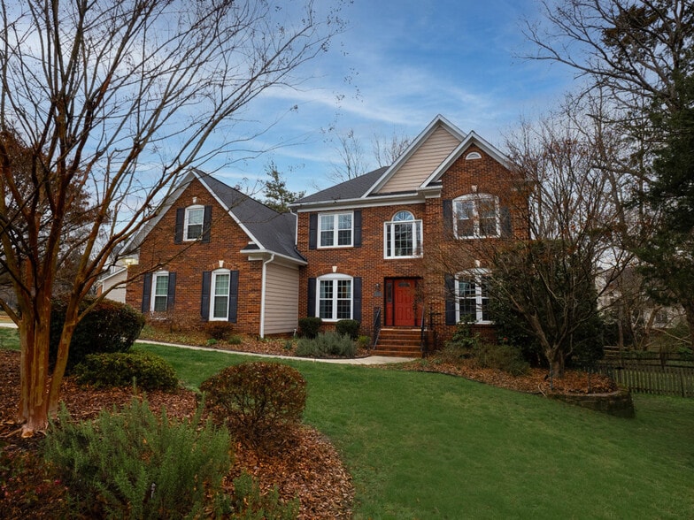 Building Photo - 10315 Rougemont Ln