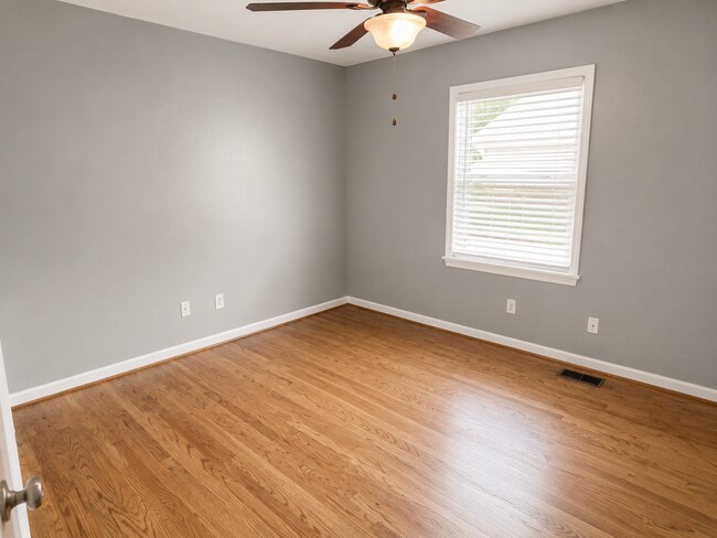 Building Photo - 5103 Mediterranean Ct