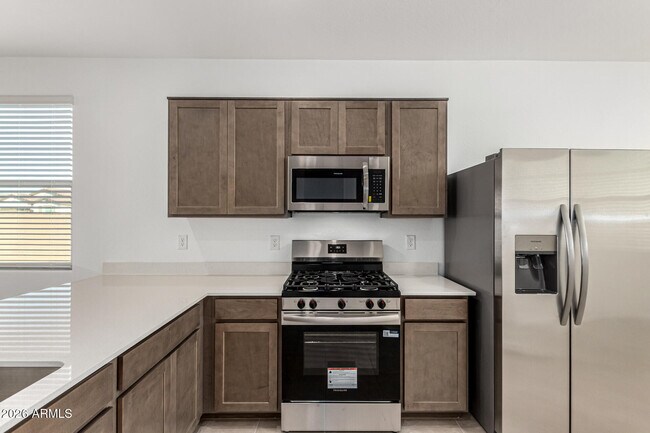 Building Photo - 9812 W Catalina Dr