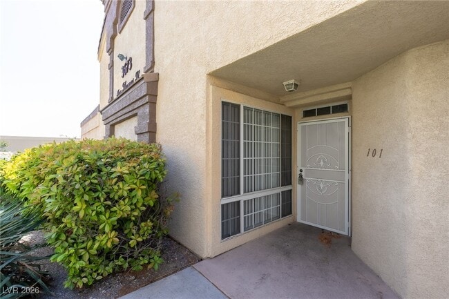 Building Photo - 3673 Ian Thomas St