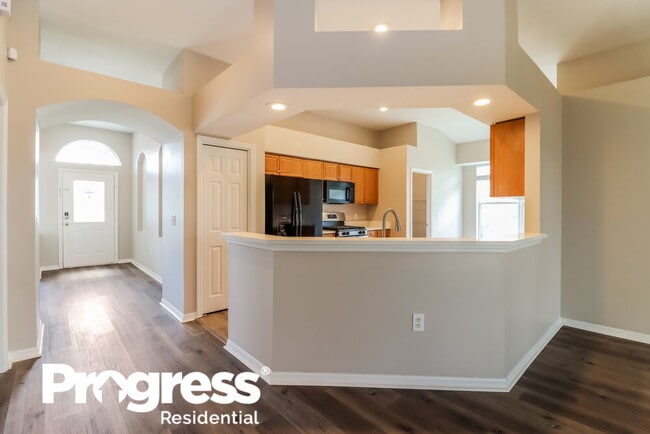 Building Photo - 4525 Roundview Ct