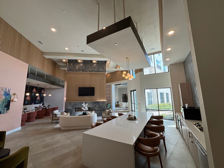 Building Photo - 19500 I-35