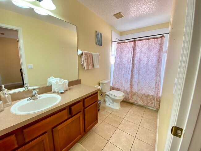 Building Photo - 8000 Acadia Estates Ct