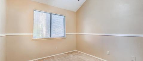 Building Photo - 1611 Brenwood Dr