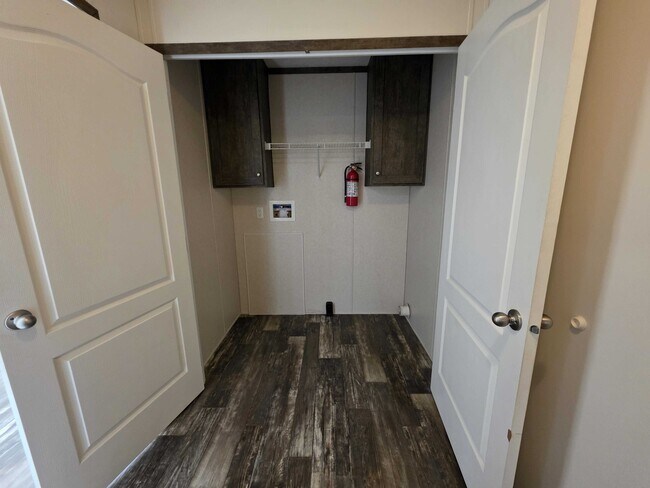 Building Photo - 3648 Chestnut St