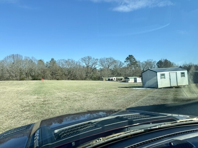 Building Photo - 258 Long Boys Trail