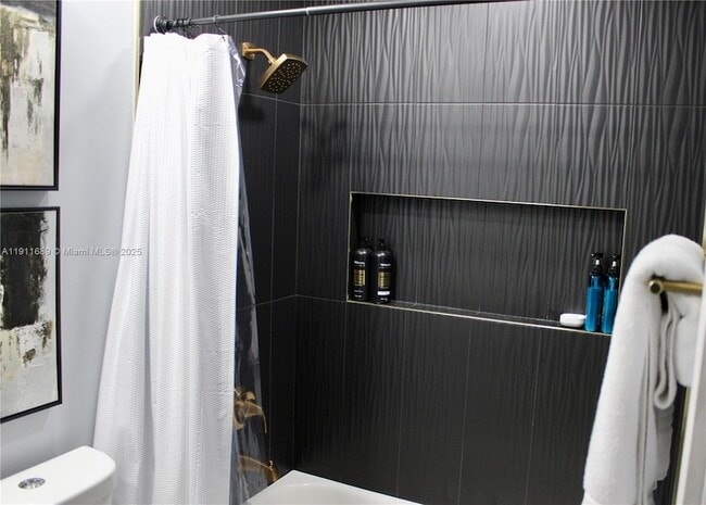 Building Photo - 13713 SW 149th Cir Ln