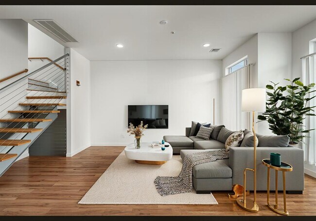 Building Photo - 5712 Winsome Ln