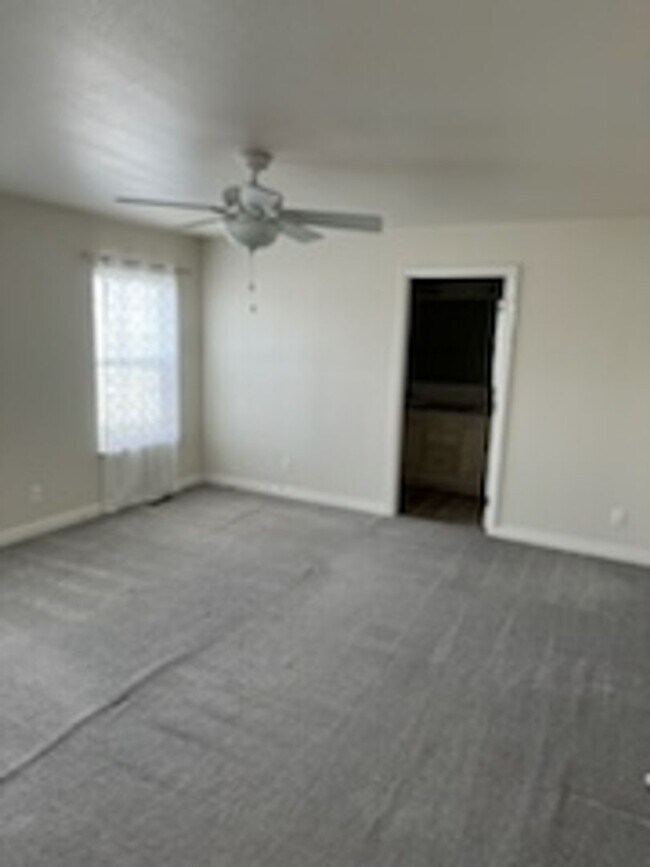 Building Photo - A gem of a home in Boardman