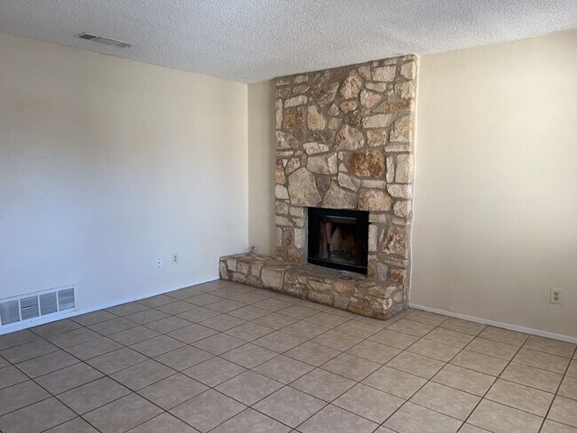 Building Photo - 4108 Water St