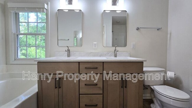 Building Photo - 100 Mint Hill Dr