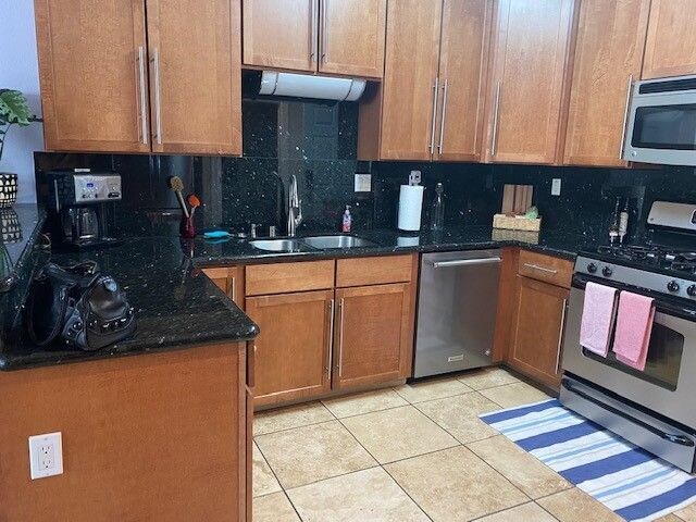 Kitchen - 1803 26th St