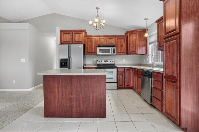 Building Photo - 401 Kahler Ct