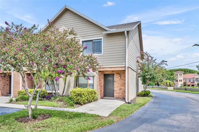 Primary Photo - Great Winter Park Townhome