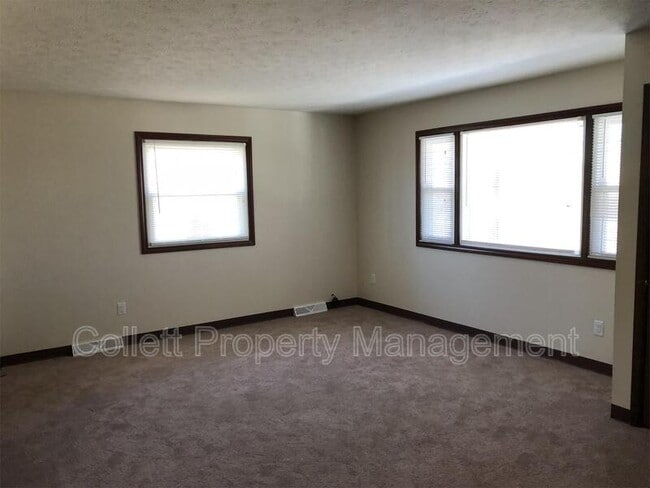 Building Photo - 6627 State Rd