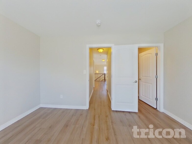 Building Photo - 7415 Pimlico Dr