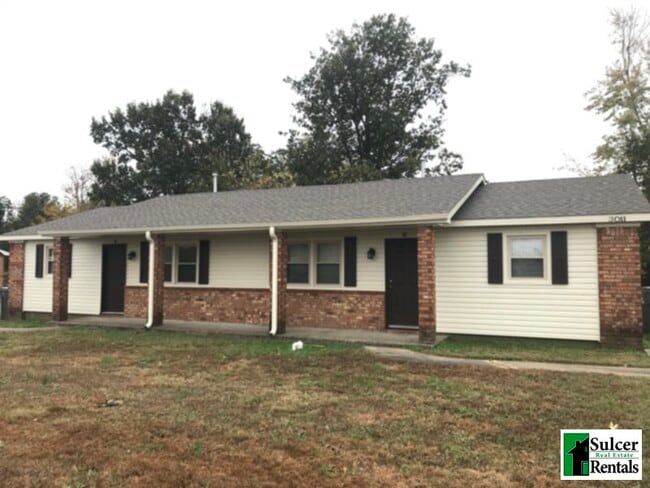 Primary Photo - Dayton Duplexes