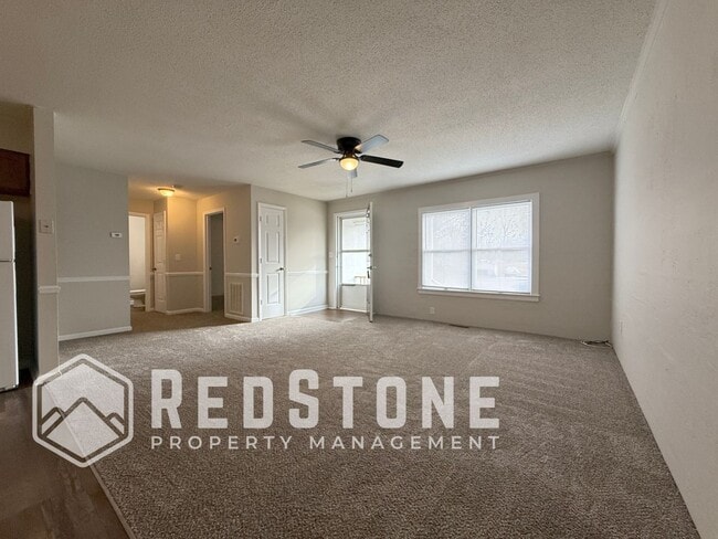 Building Photo - 431 Cleveland Ct