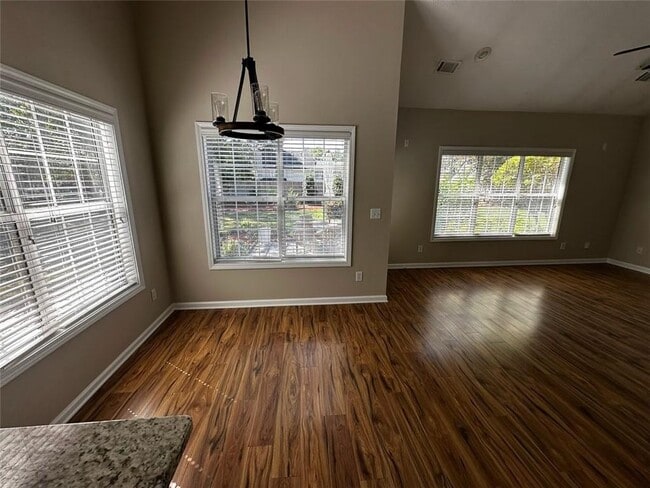 Building Photo - 3924 Riverstone Dr