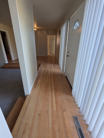 Building Photo - 635 Gisler Way